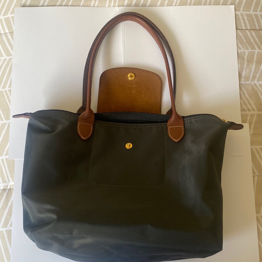 Longchamp
Le Pliage Small Nylon Shoulder Tote